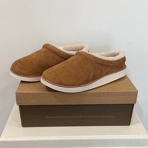 Tan Women’s Olukai Mani Mule Slippers